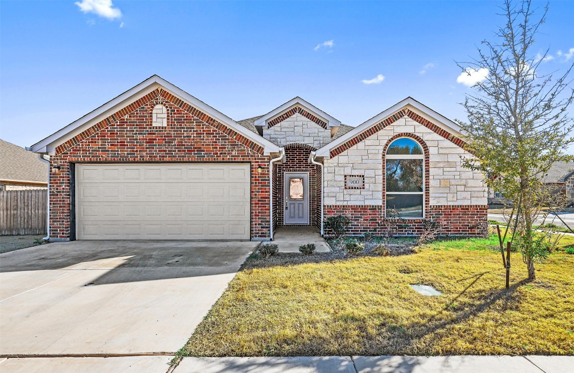 900 Sam Street Springtown TX 76082