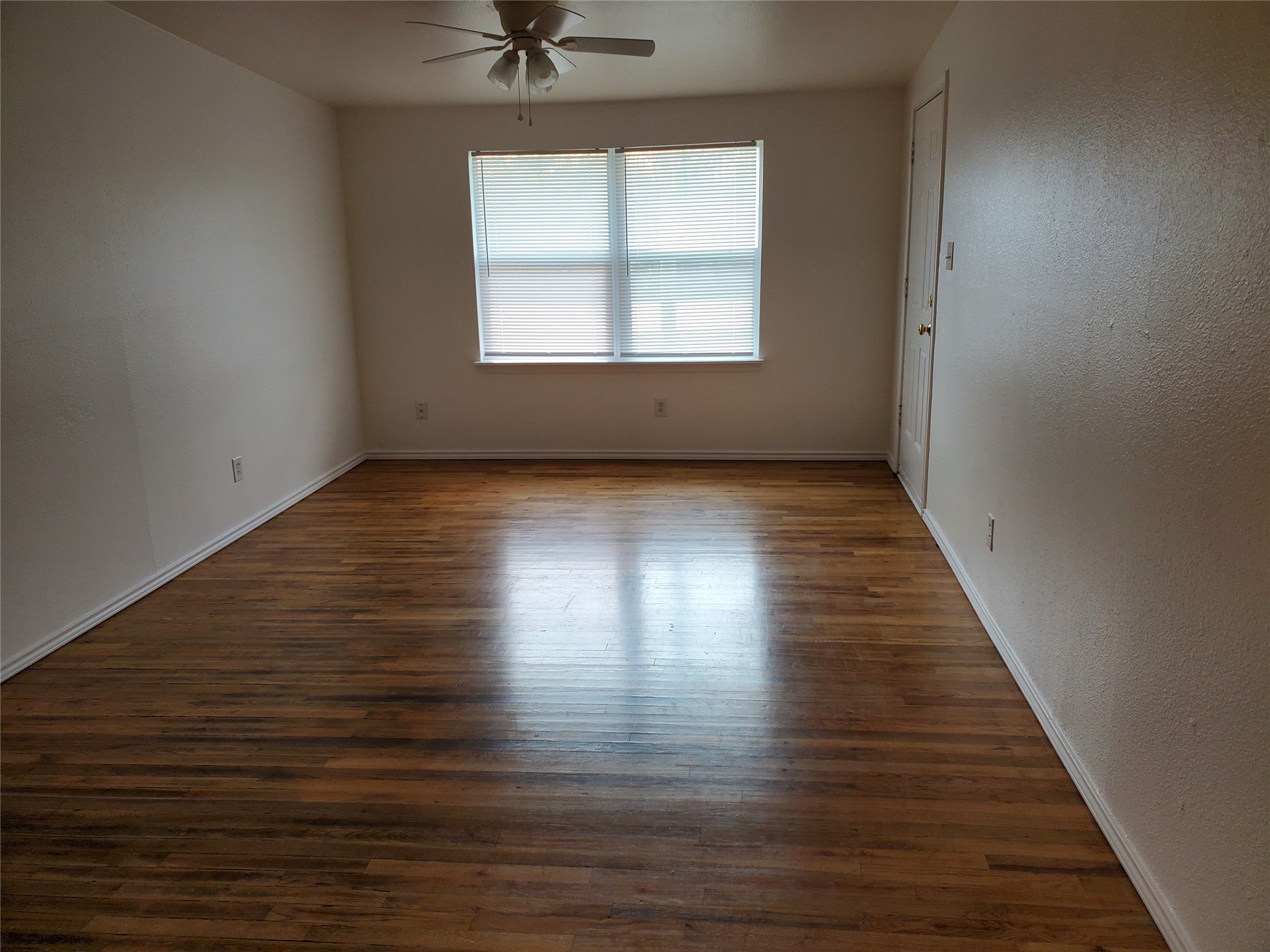 14071 Fm 121 Van Alstyne TX 75495