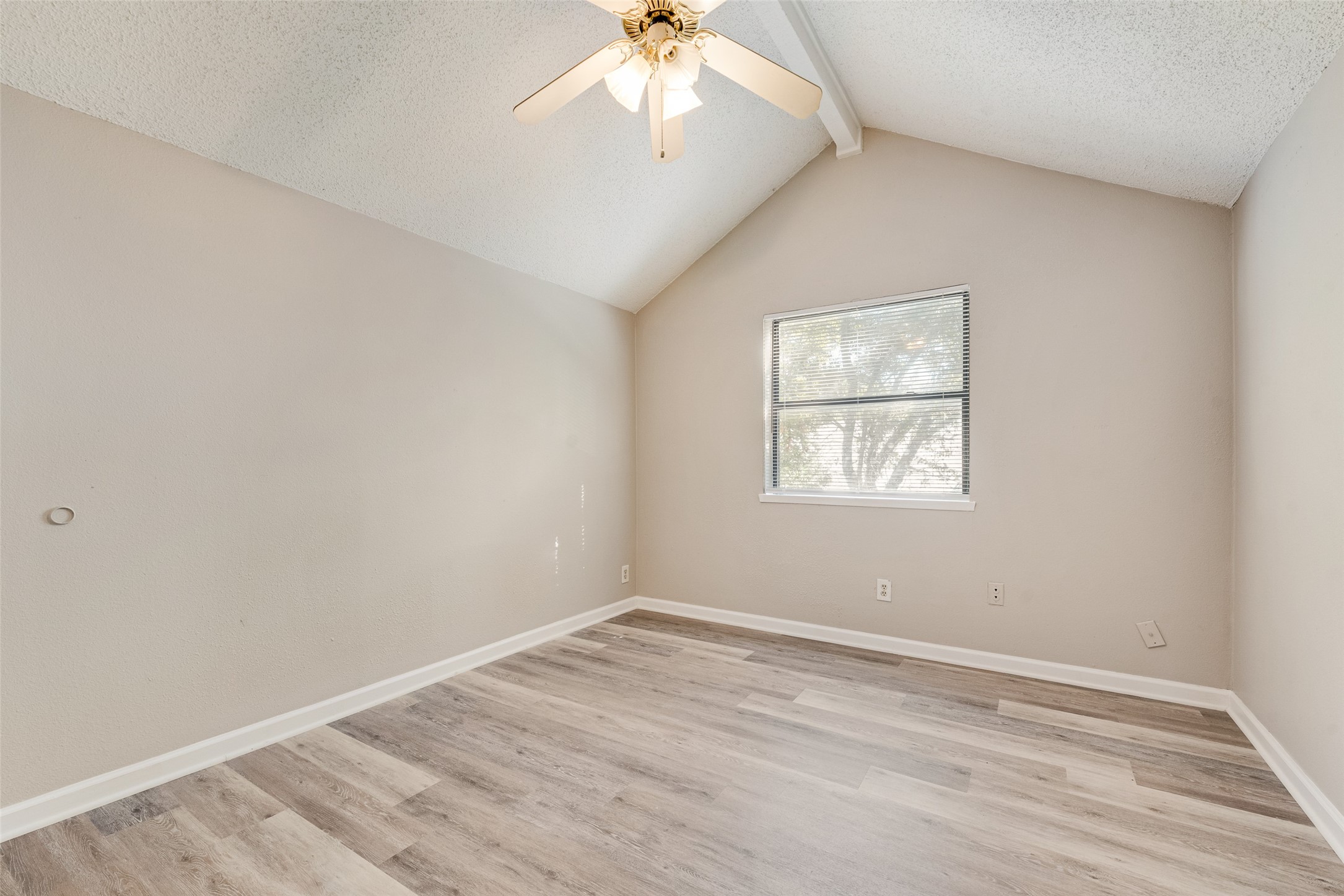 4602 Redwood Drive Garland TX 75043