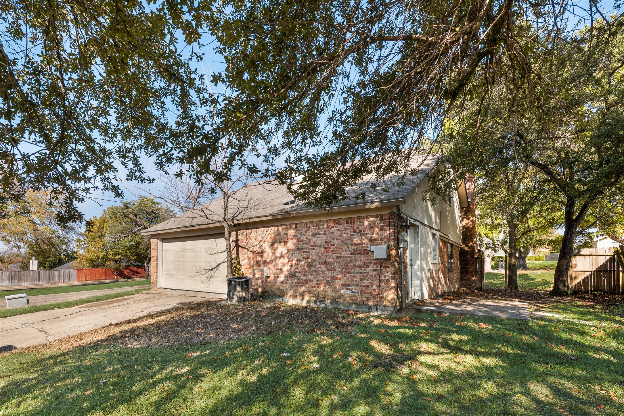 4602 Redwood Drive Garland TX 75043
