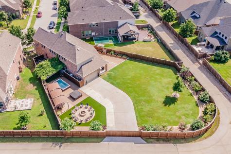 7151 Isle Royal Lane Irving TX 75063