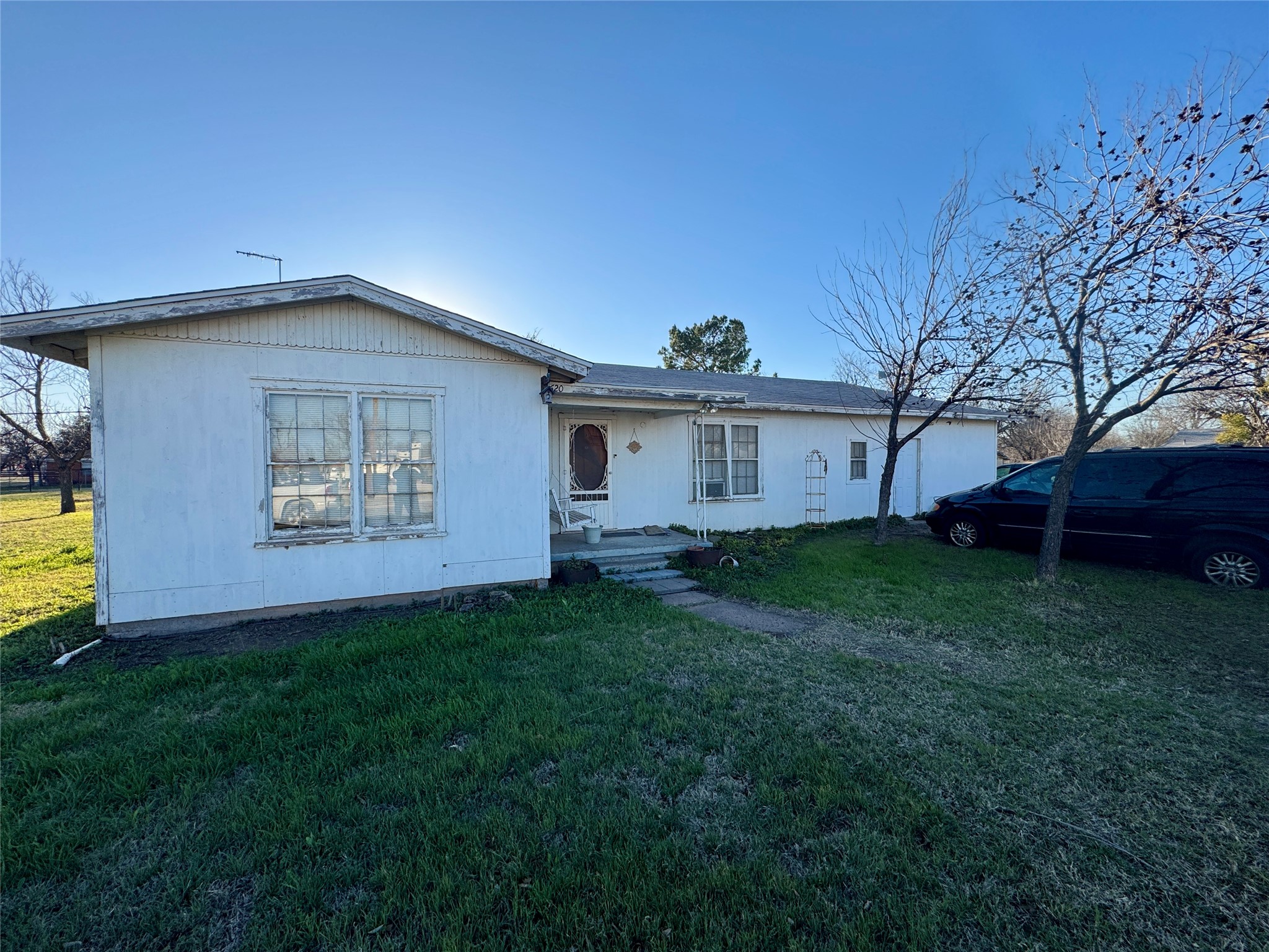 620 5th Street Hawley TX 79525