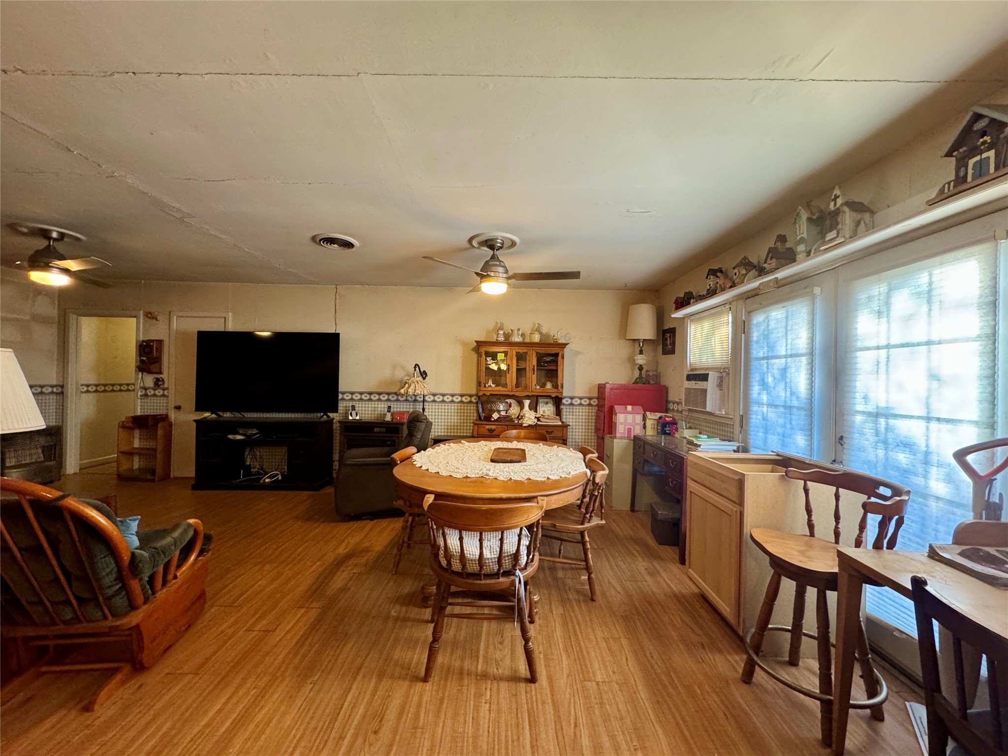 620 5th Street Hawley TX 79525