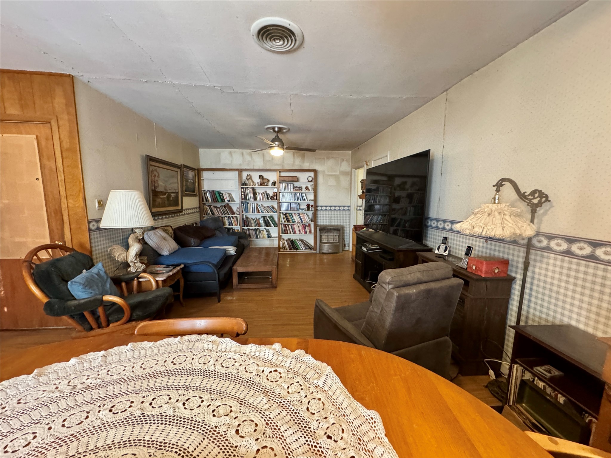 620 5th Street Hawley TX 79525
