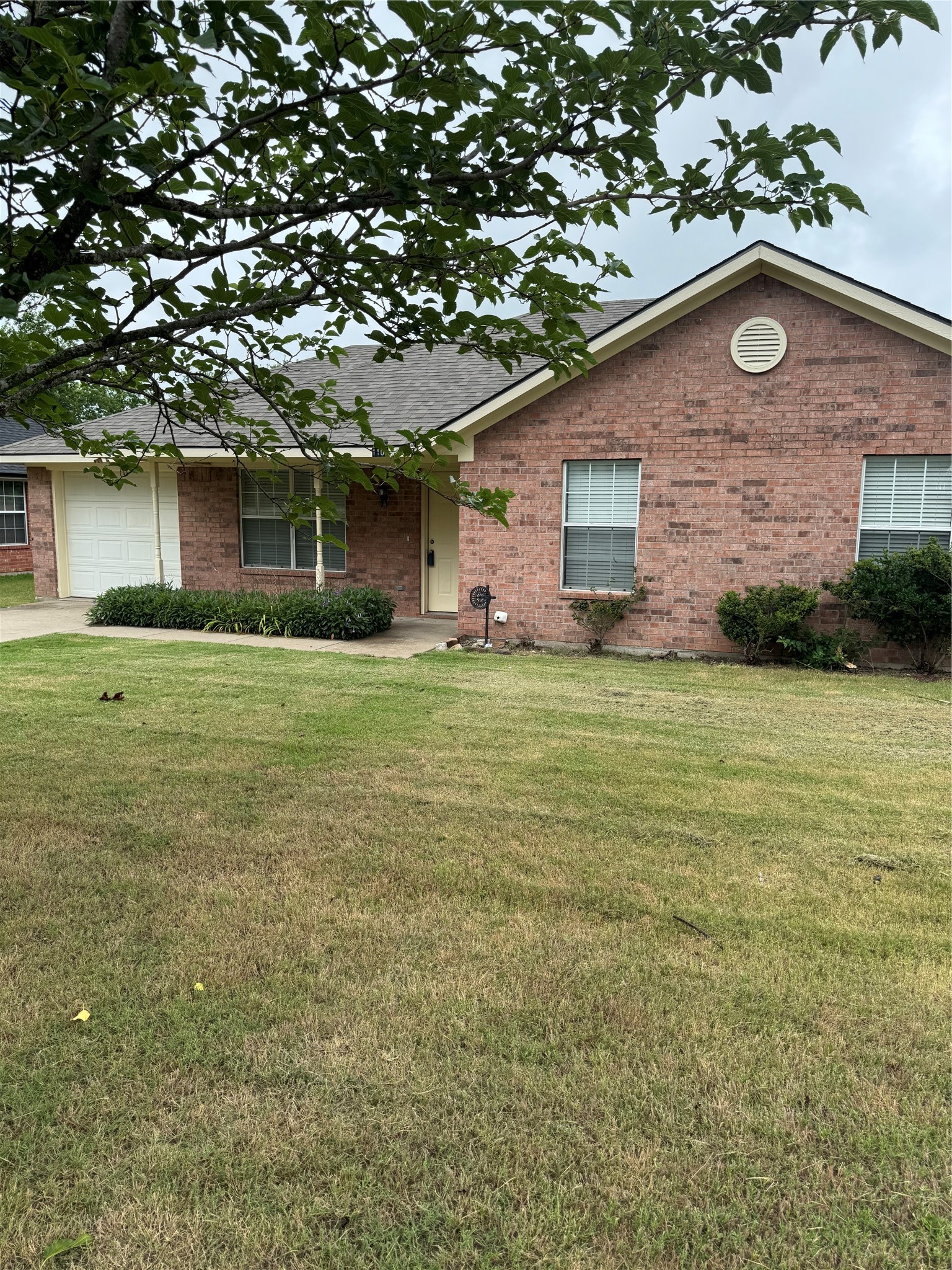 1109 N Riggins Street Anna TX 75409