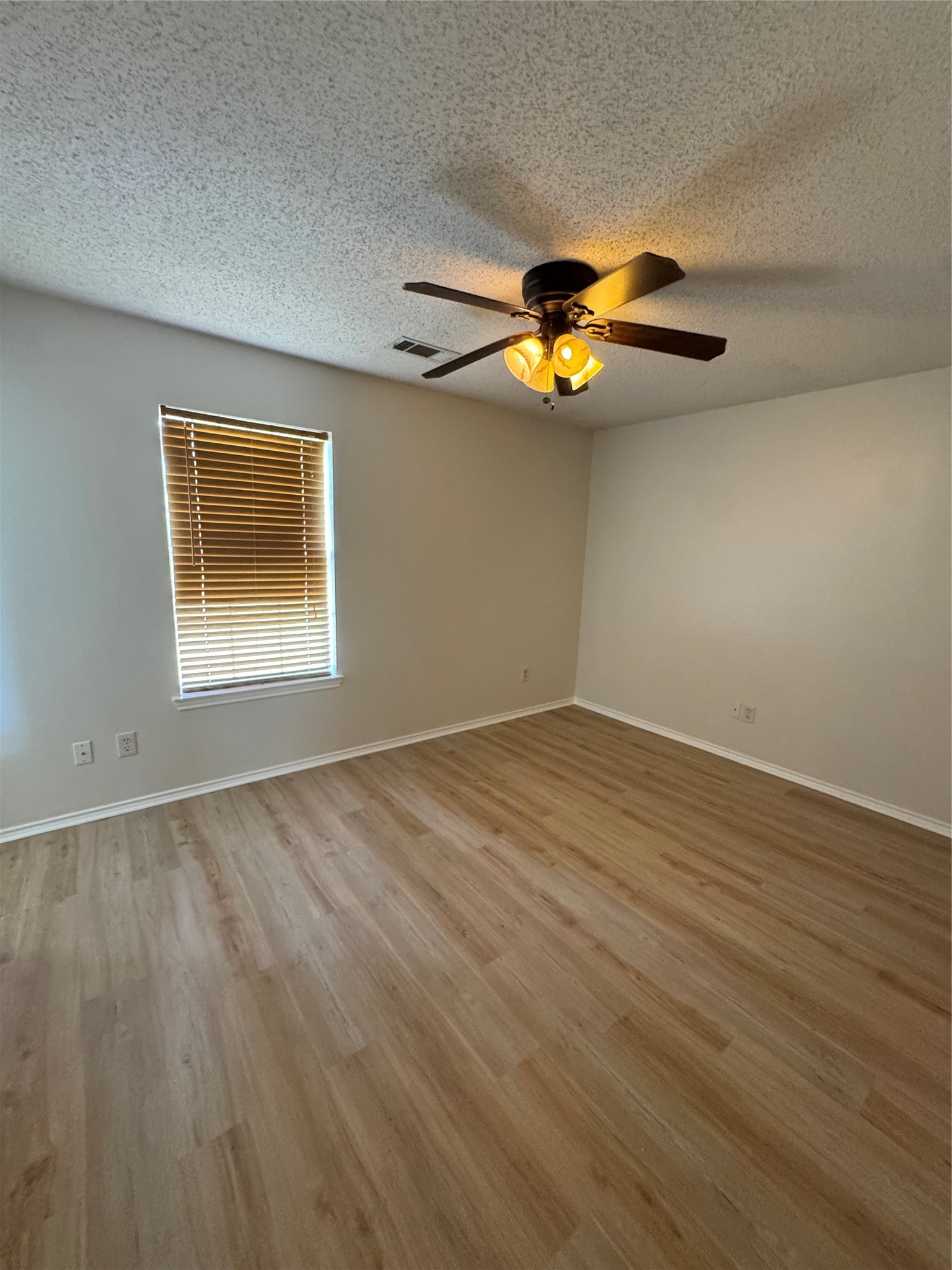 1109 N Riggins Street Anna TX 75409