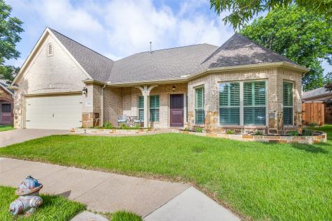1908 Thompson Court Flower Mound TX 75028
