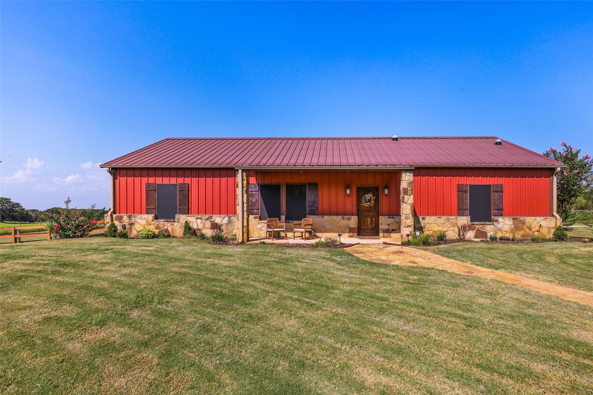 532 County Road 1110 Decatur TX 76234