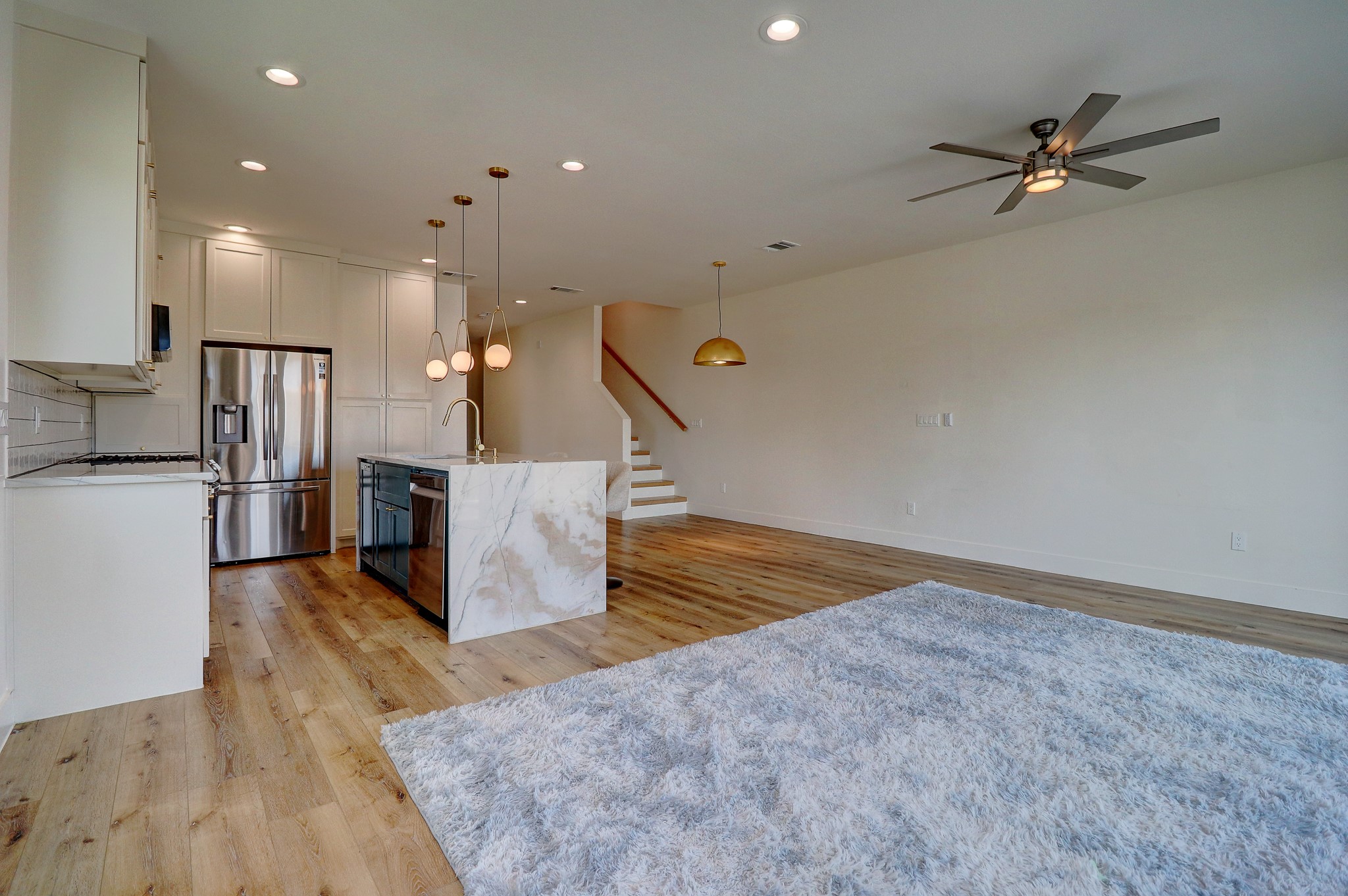 183 S Prairie Avenue Dallas TX 75226