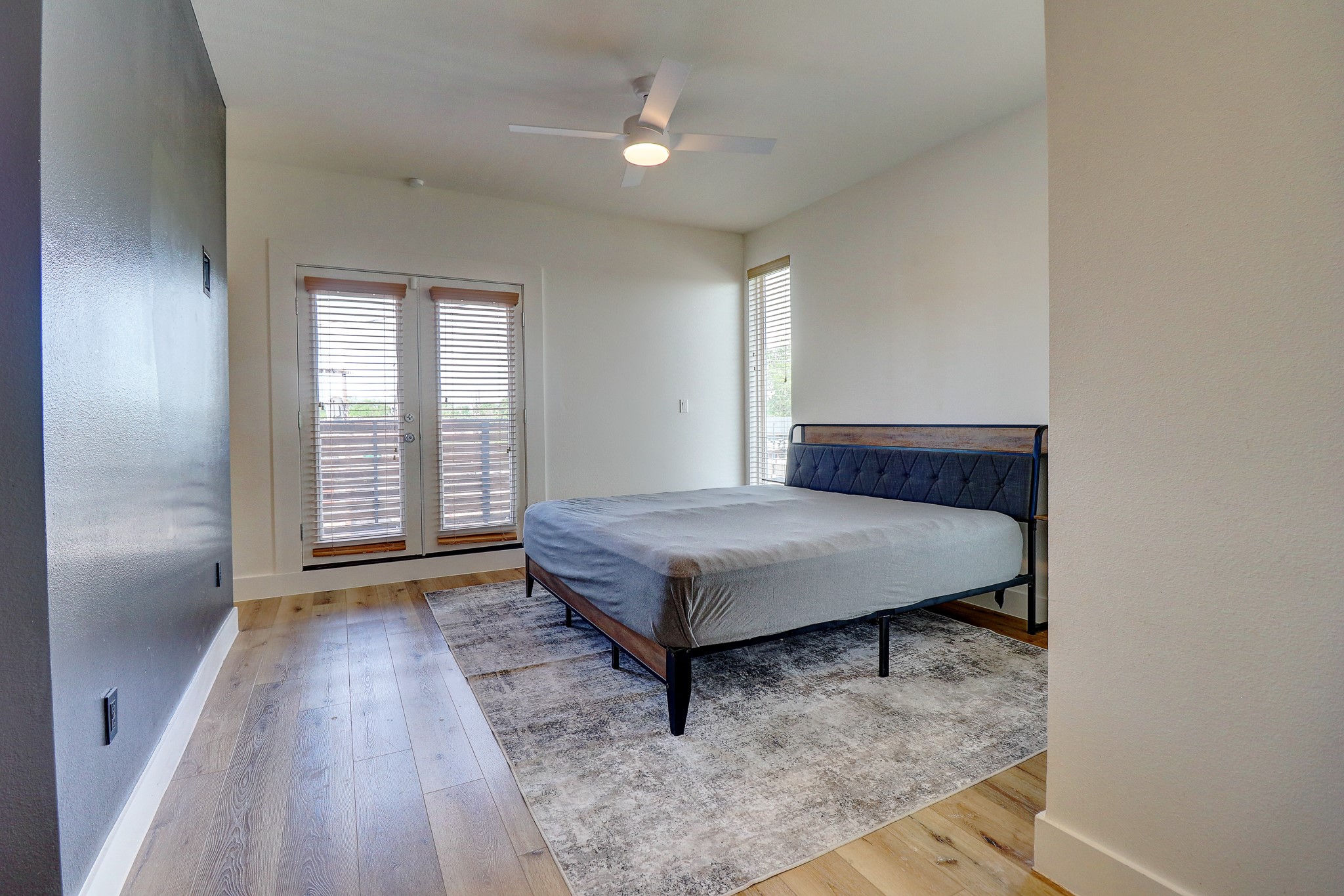 183 S Prairie Avenue Dallas TX 75226