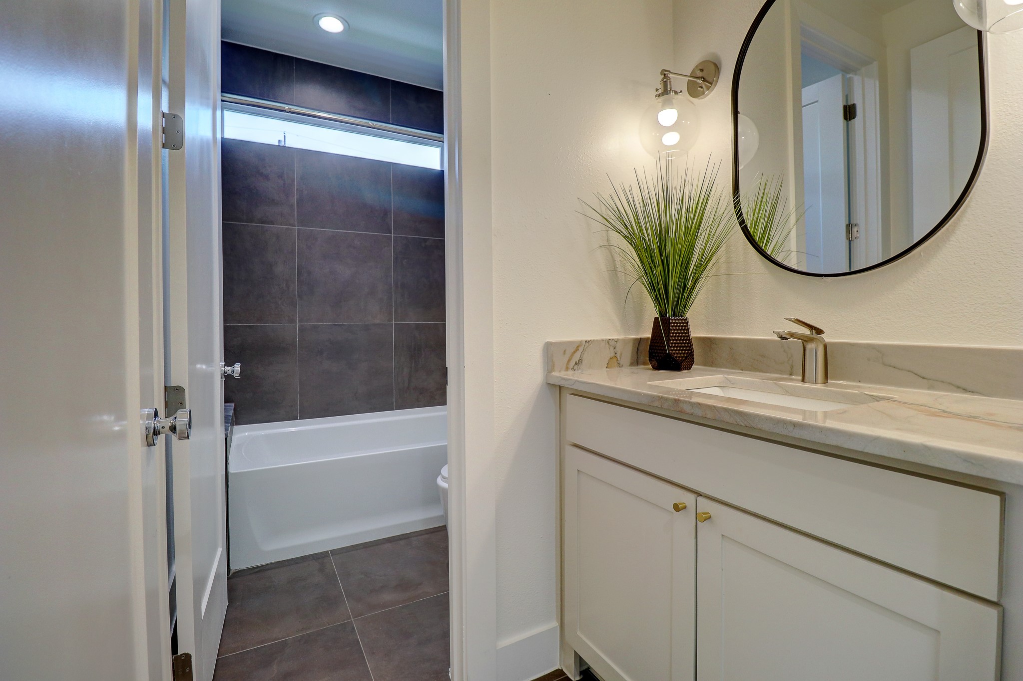 183 S Prairie Avenue Dallas TX 75226