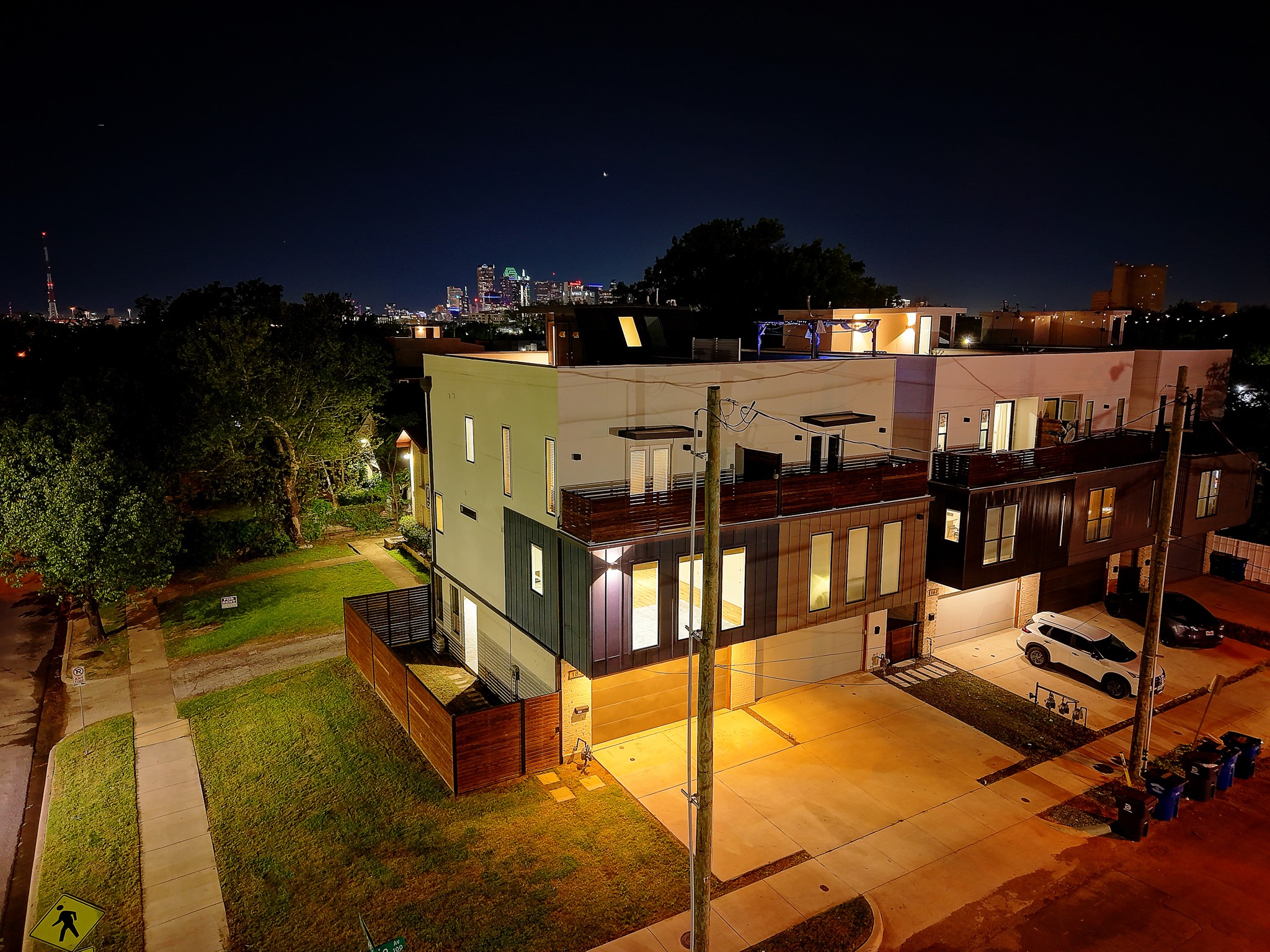 183 S Prairie Avenue Dallas TX 75226
