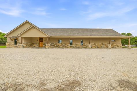 6360 County Road 180 Stephenville TX 76401