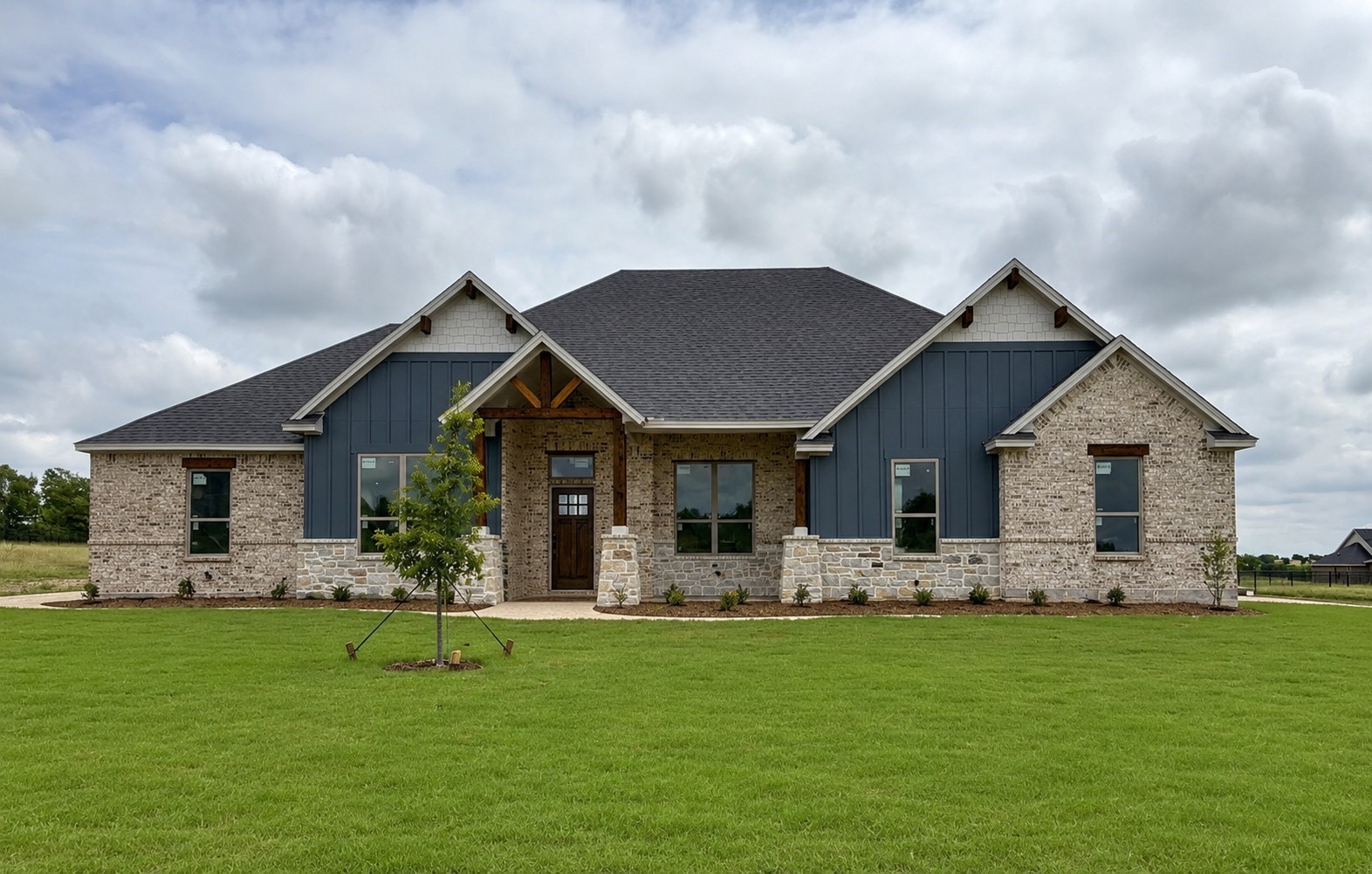 421 Paradise Ridge Drive Waxahachie TX 75167