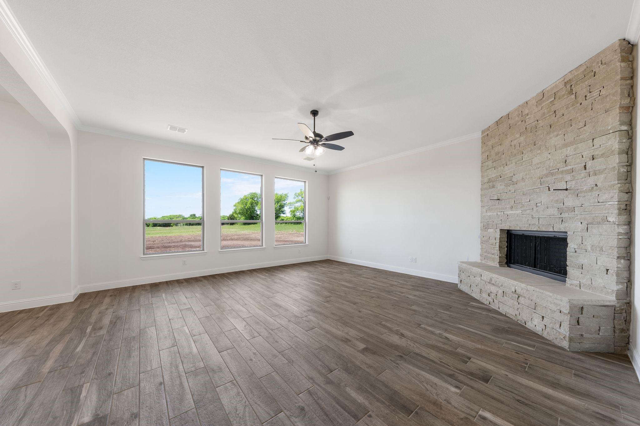 421 Paradise Ridge Drive Waxahachie TX 75167