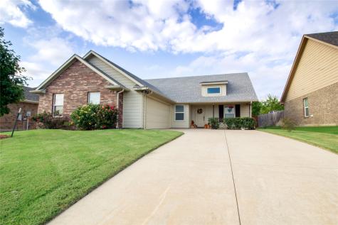 5003 Ute Court Krum TX 76249