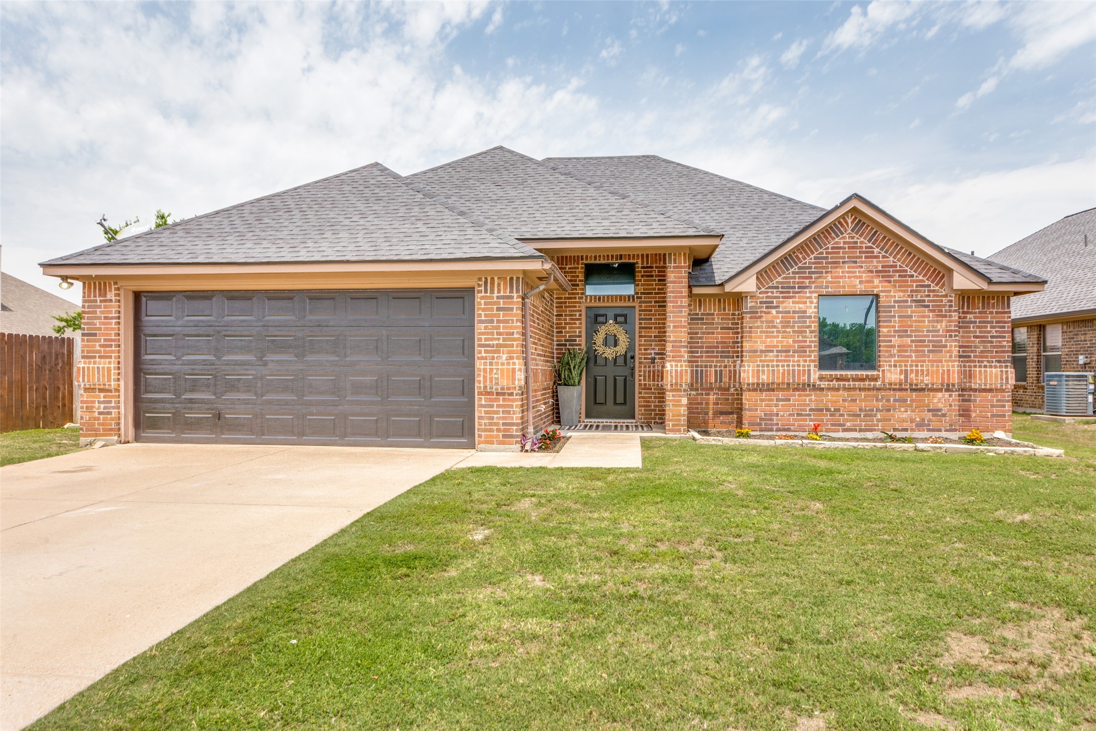 405 Lockwood Lane Weatherford TX 76087