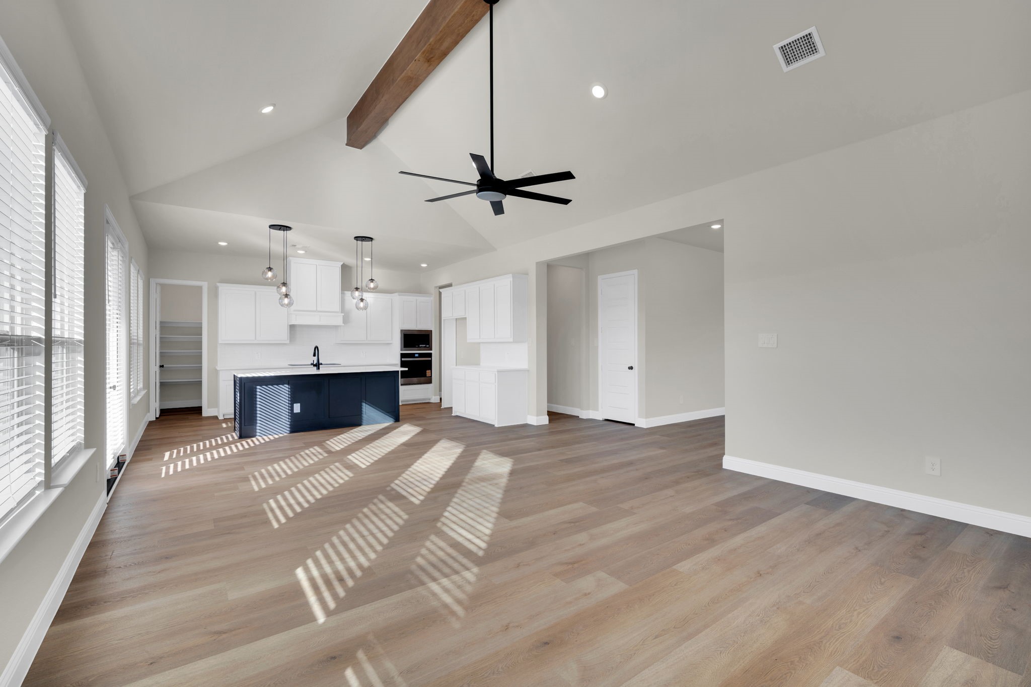 303 Crystal Lake Lane Red Oak TX 75154