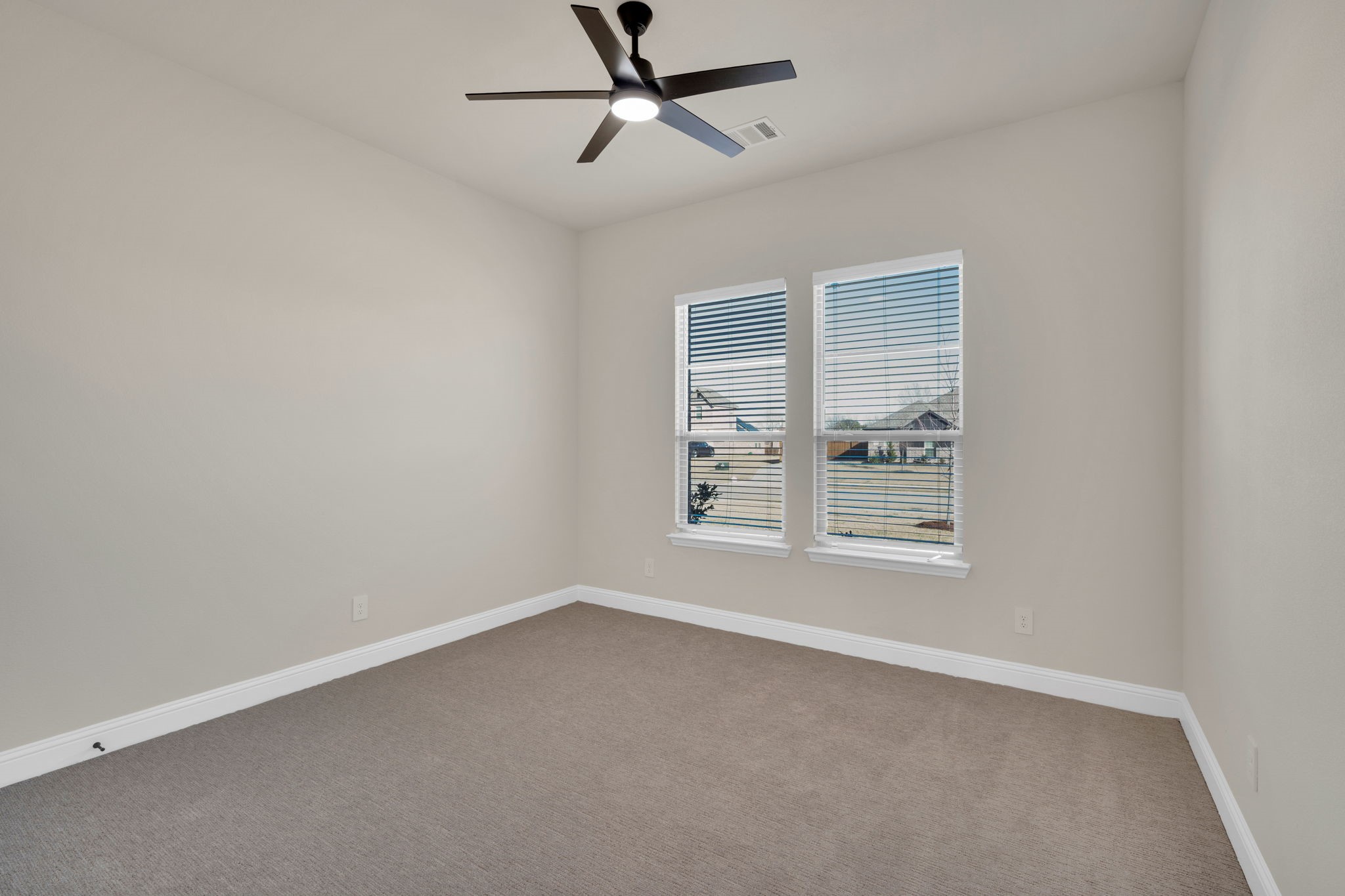303 Crystal Lake Lane Red Oak TX 75154