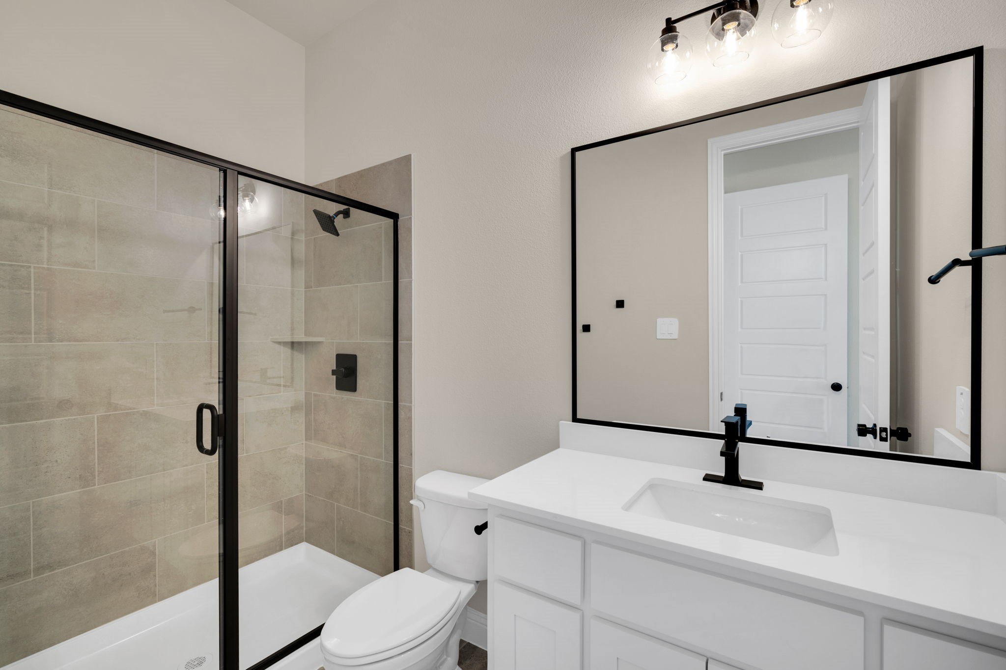 303 Crystal Lake Lane Red Oak TX 75154
