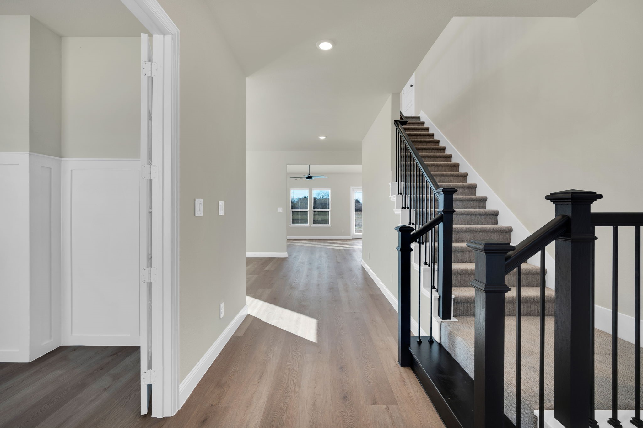 303 Crystal Lake Lane Red Oak TX 75154