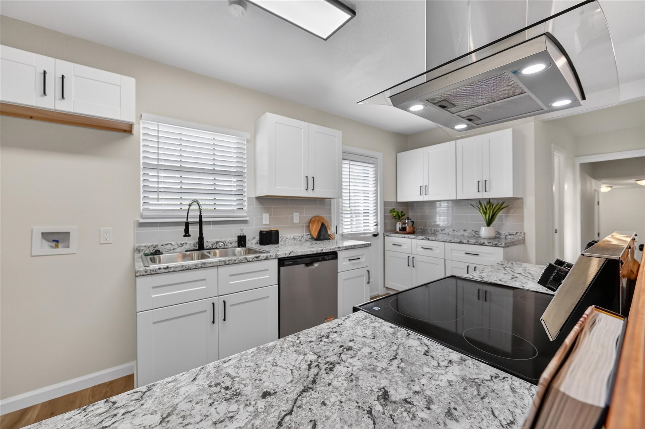 614 Bellevue Drive Cleburne TX 76033