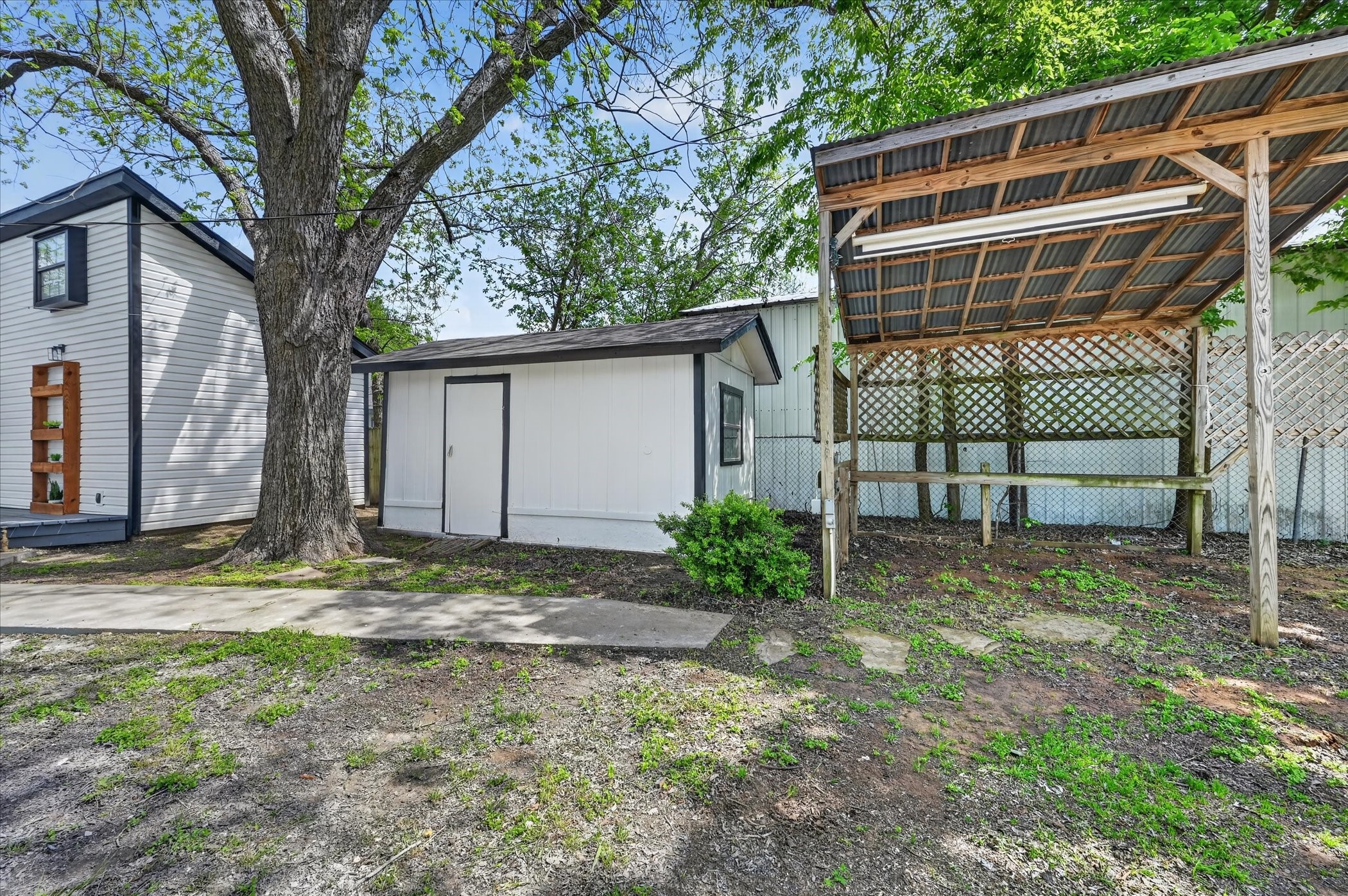 614 Bellevue Drive Cleburne TX 76033