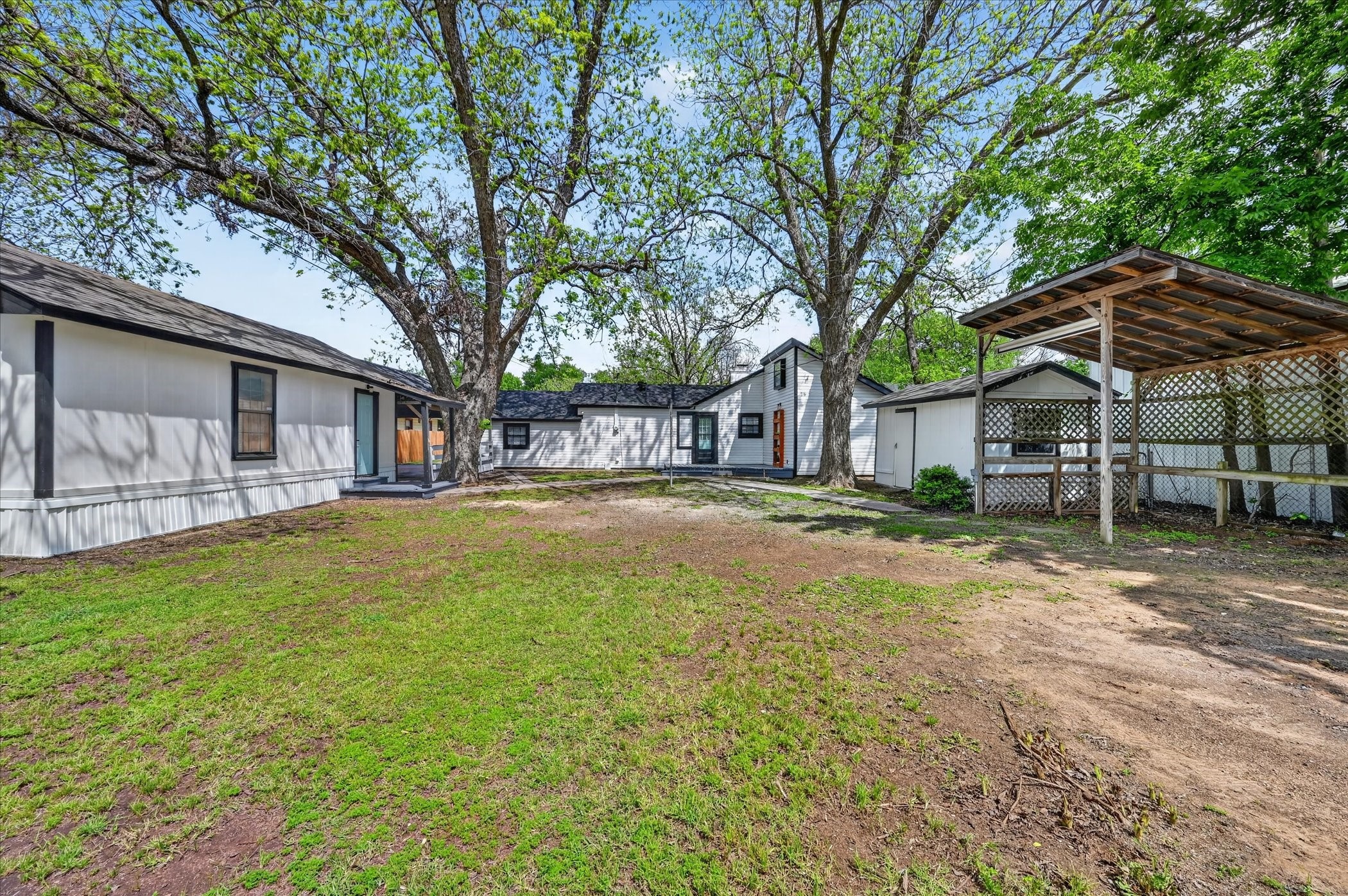 614 Bellevue Drive Cleburne TX 76033