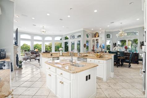 5528 Gleneagles Drive Plano TX 75093