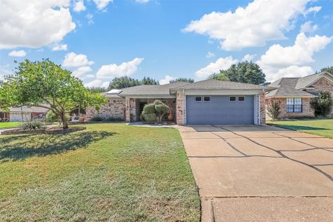 1501 Hayloft Lane Granbury TX 76048