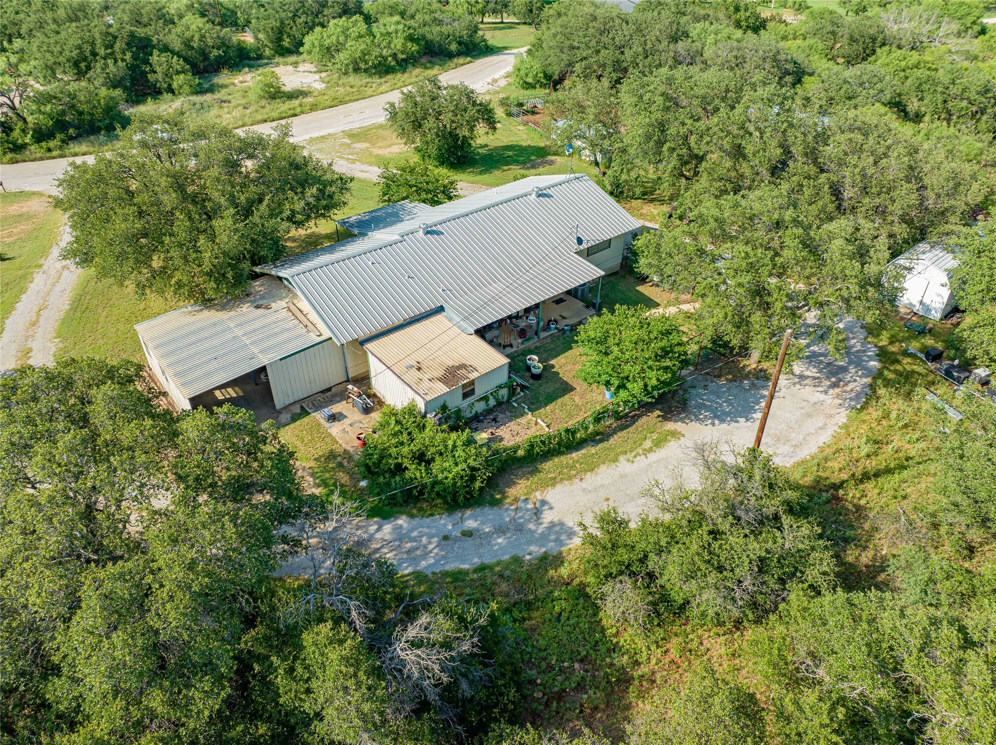 53 County Road 323 Breckenridge TX 76424