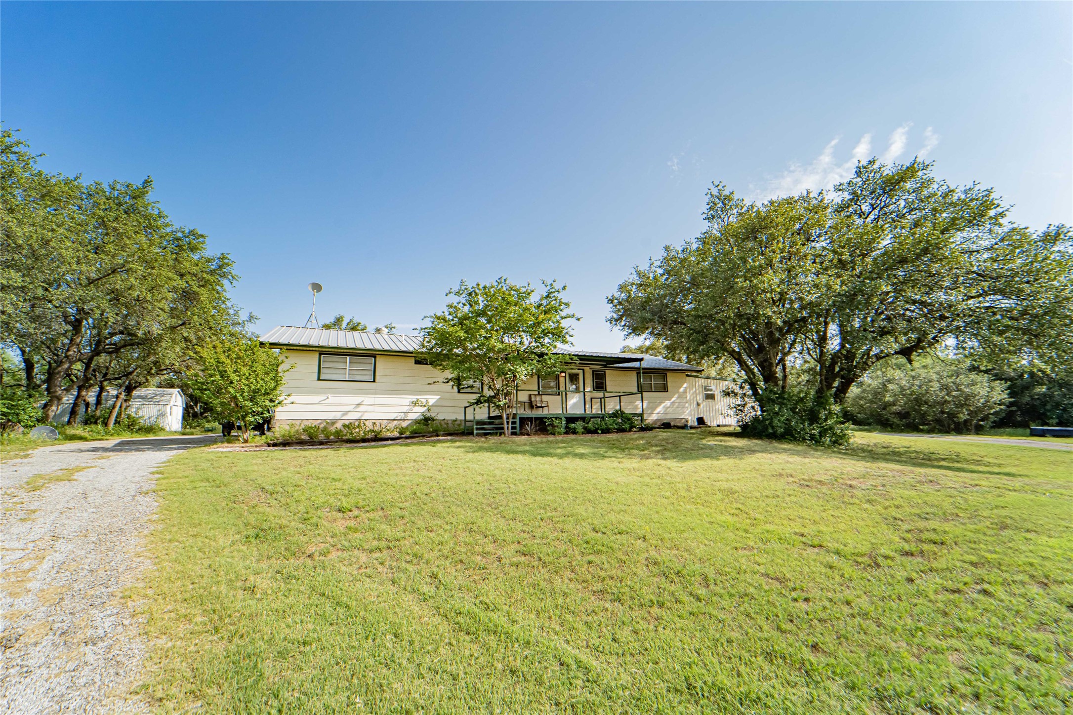 53 County Road 323 Breckenridge TX 76424