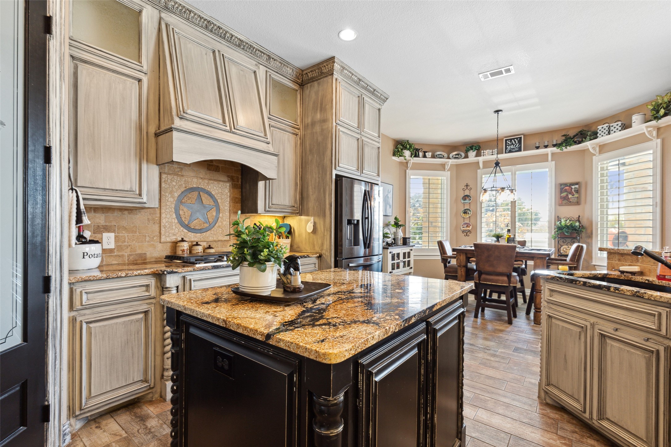 7765 Reed Road Azle TX 76020