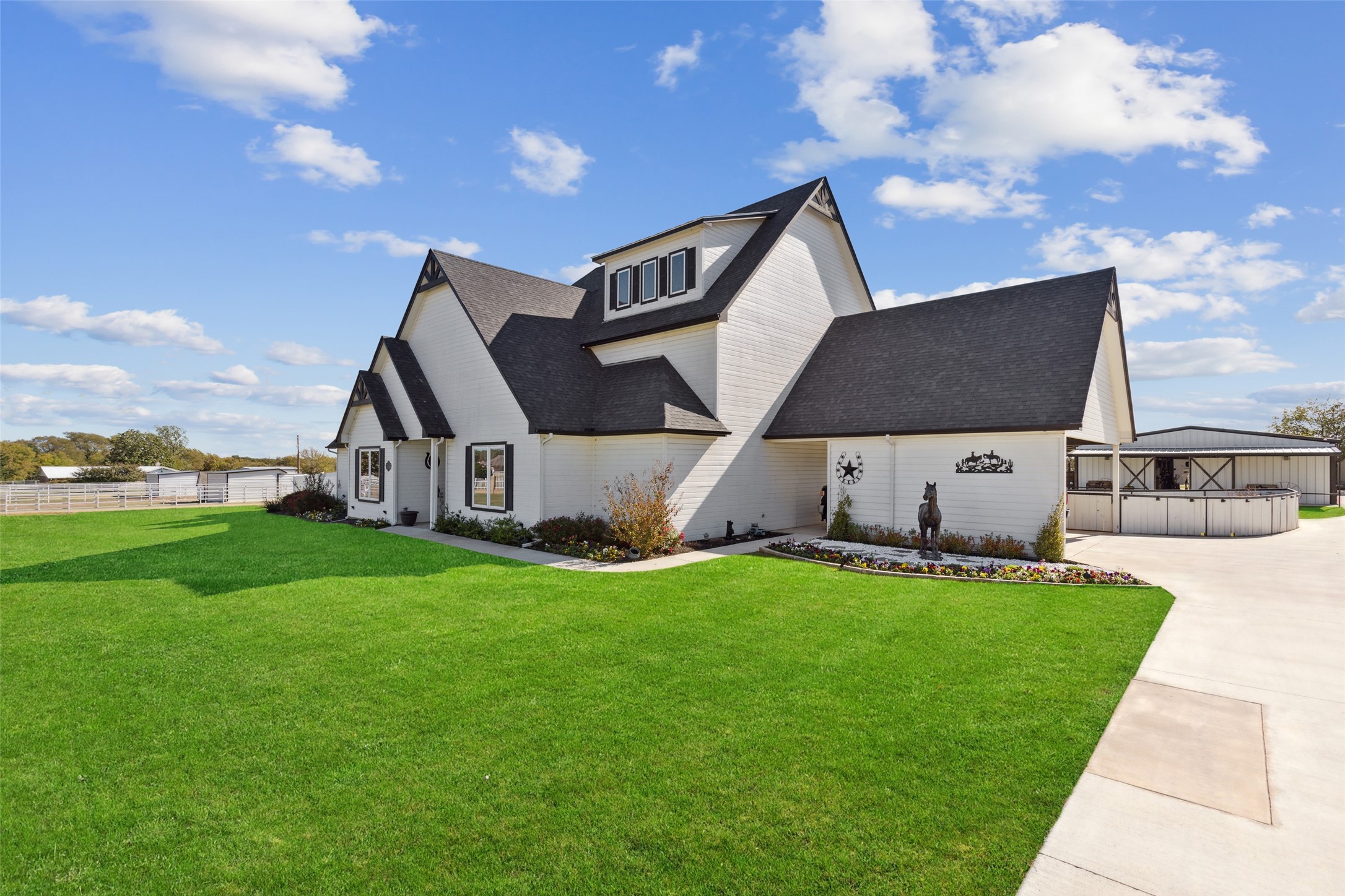 7765 Reed Road Azle TX 76020