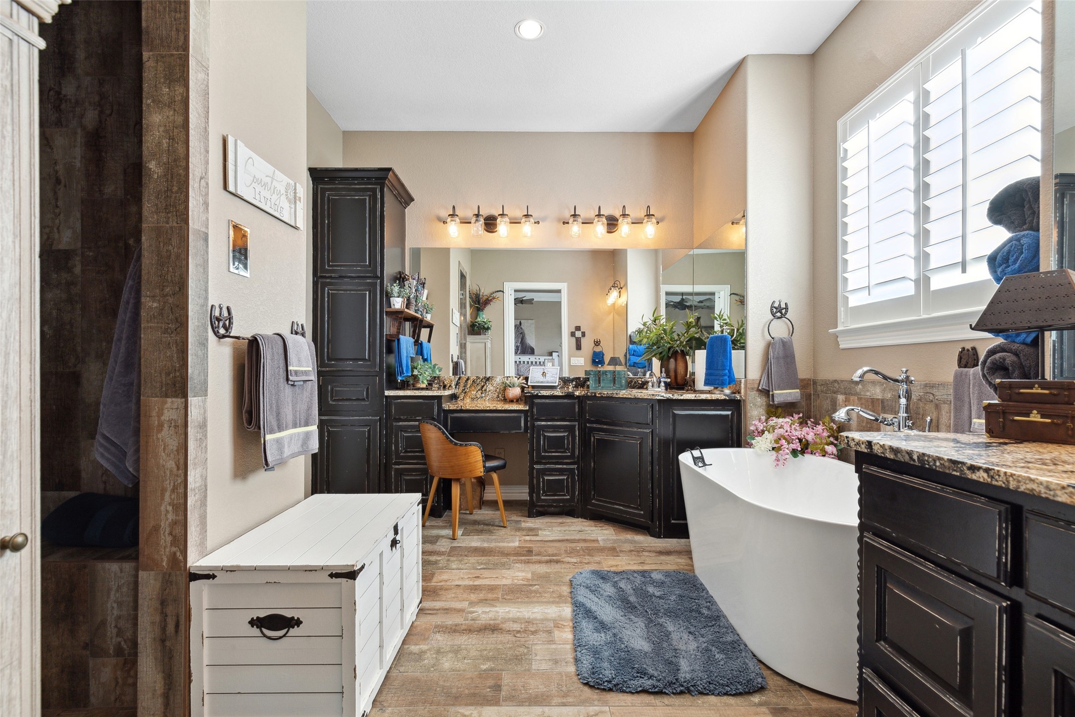 7765 Reed Road Azle TX 76020