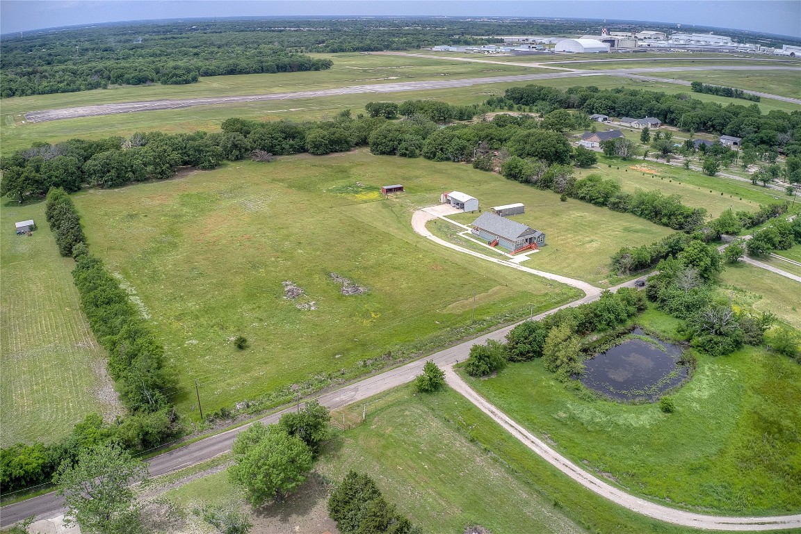 1530 County Road 3304 Greenville TX 75402