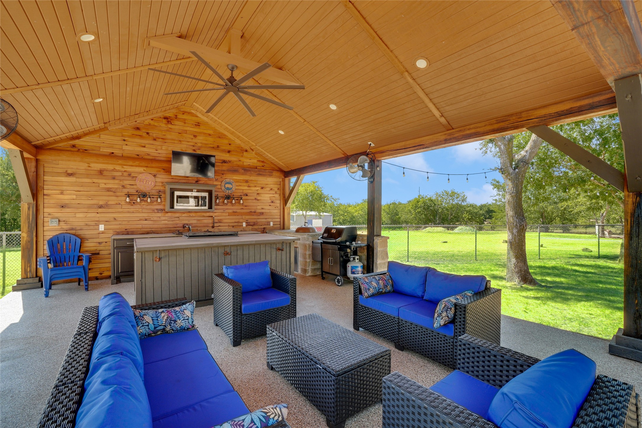 7185 Mesquite Ridge Sanger TX 76266