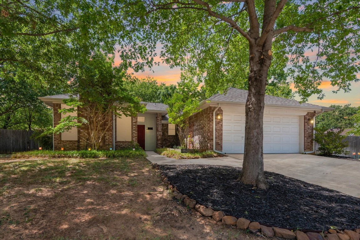 1105 Timber Trail Denton TX 76209