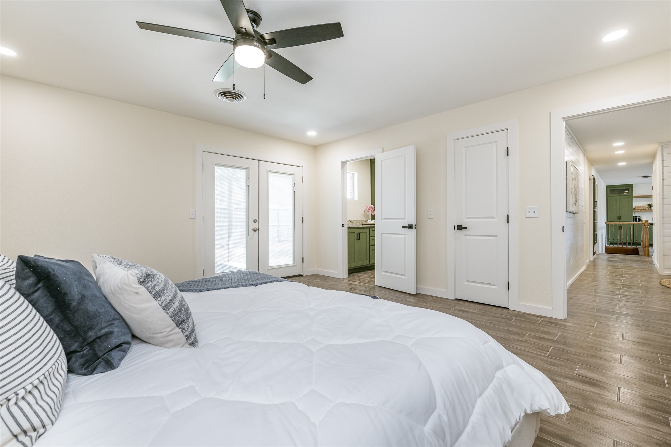 2006 Borger Street Plainview TX 79072