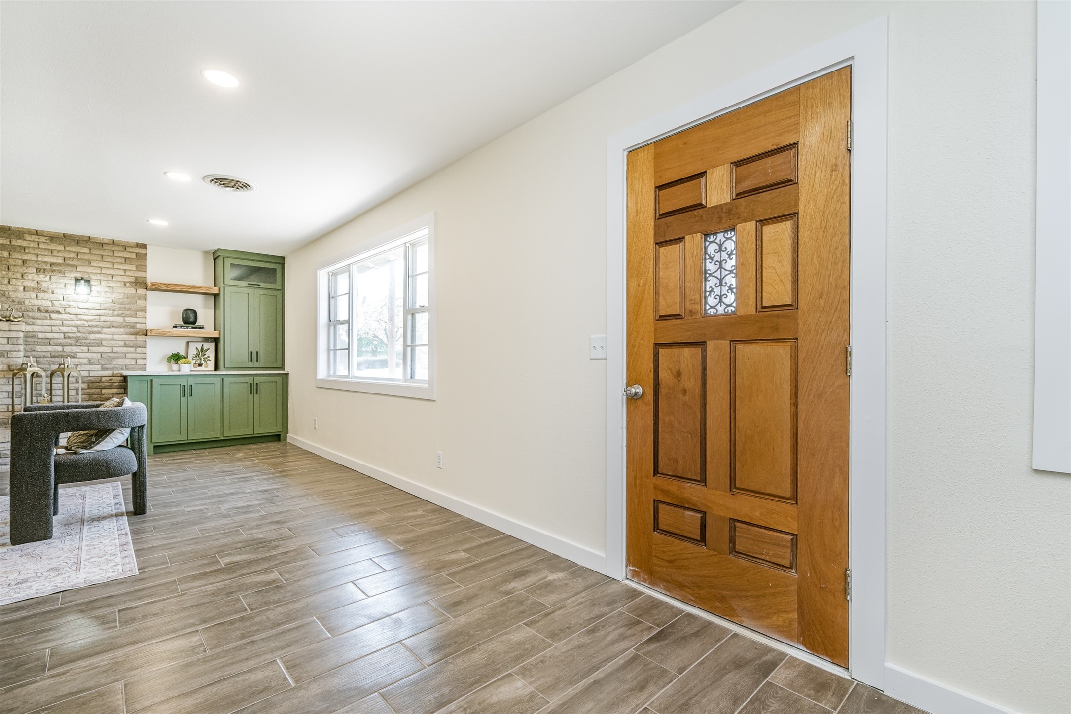 2006 Borger Street Plainview TX 79072