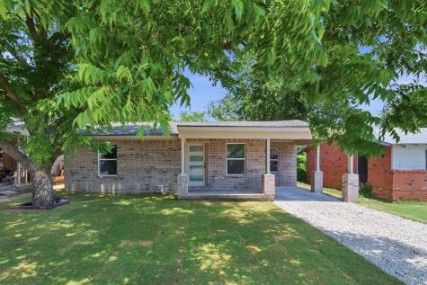 5610 Calloway Street Sansom Park TX 76114