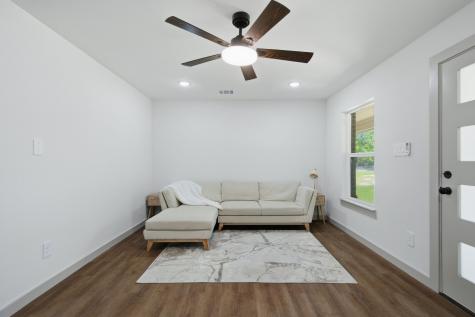 5610 Calloway Street Sansom Park TX 76114