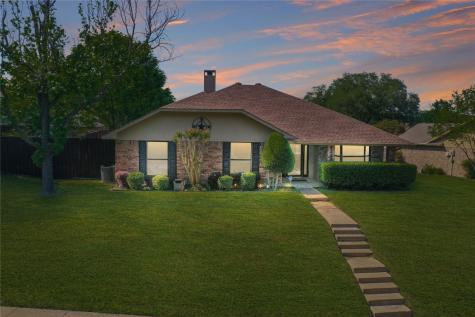 5229 Hollow Bend Lane Garland TX 75043