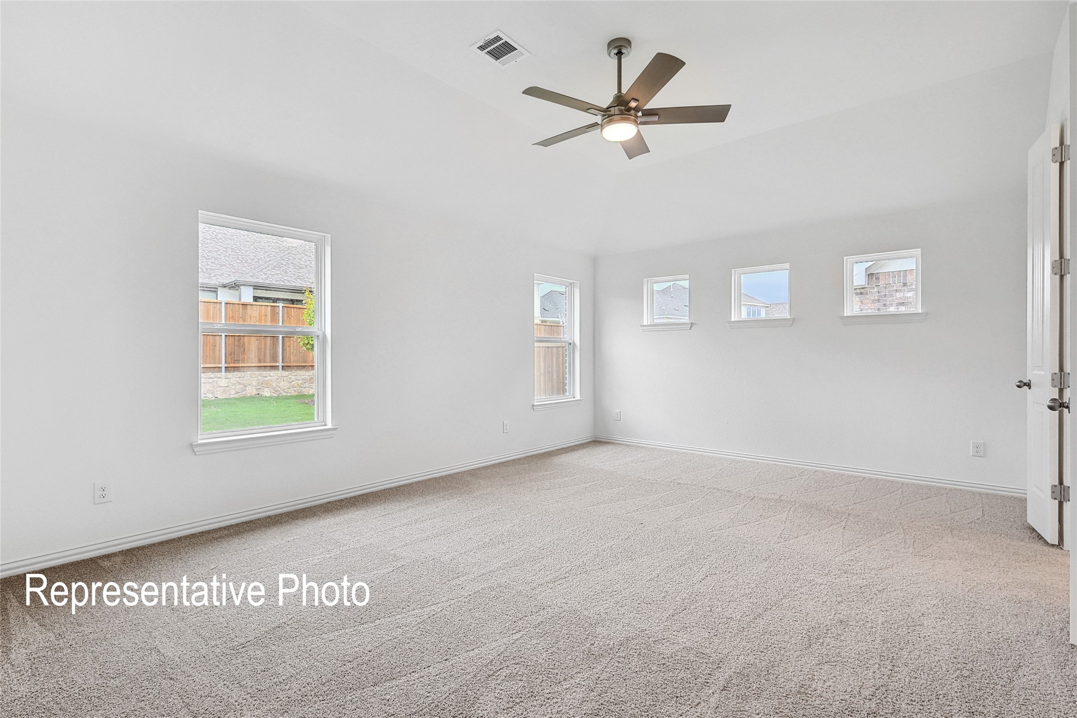 4372 Biddle Street Midlothian TX 76065