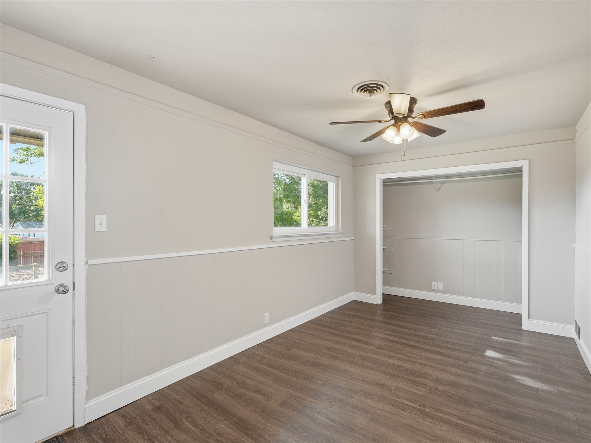 825 Lee Drive Bedford TX 76022
