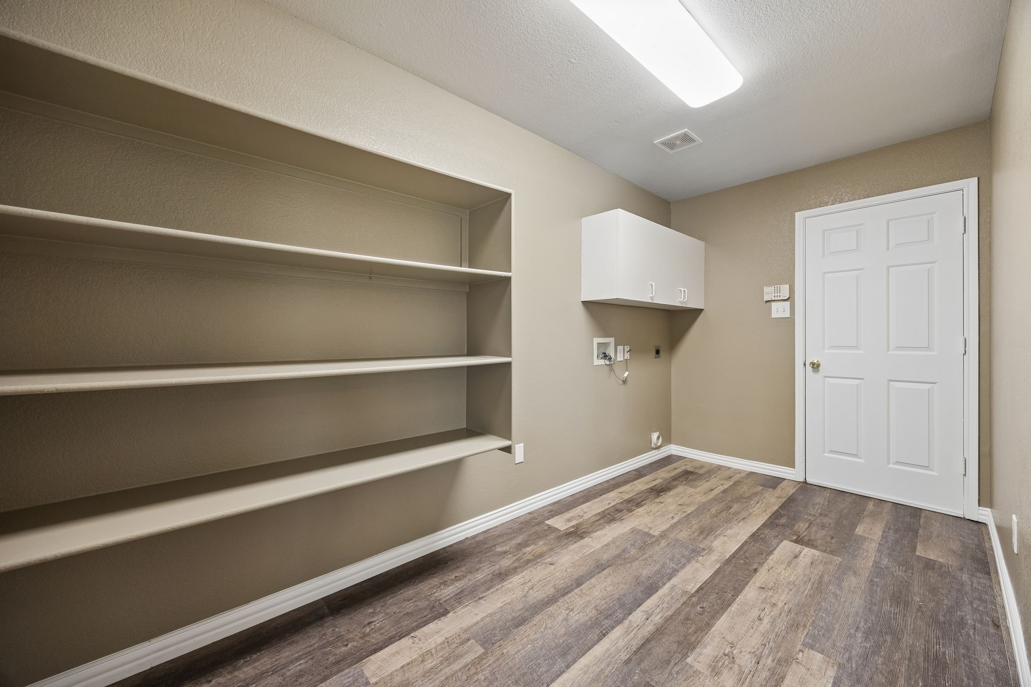 5820 Meadows Way North Richland Hills TX 76180