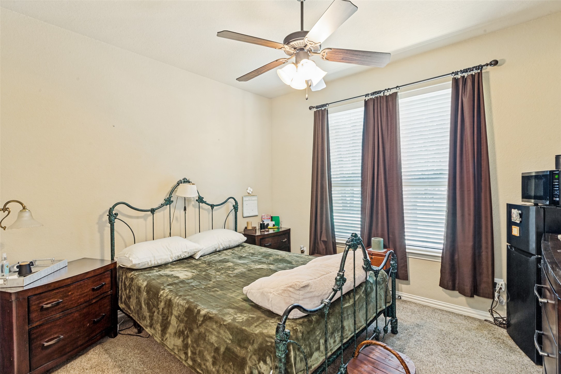 207 Overton Ridge Circle Weatherford TX 76088