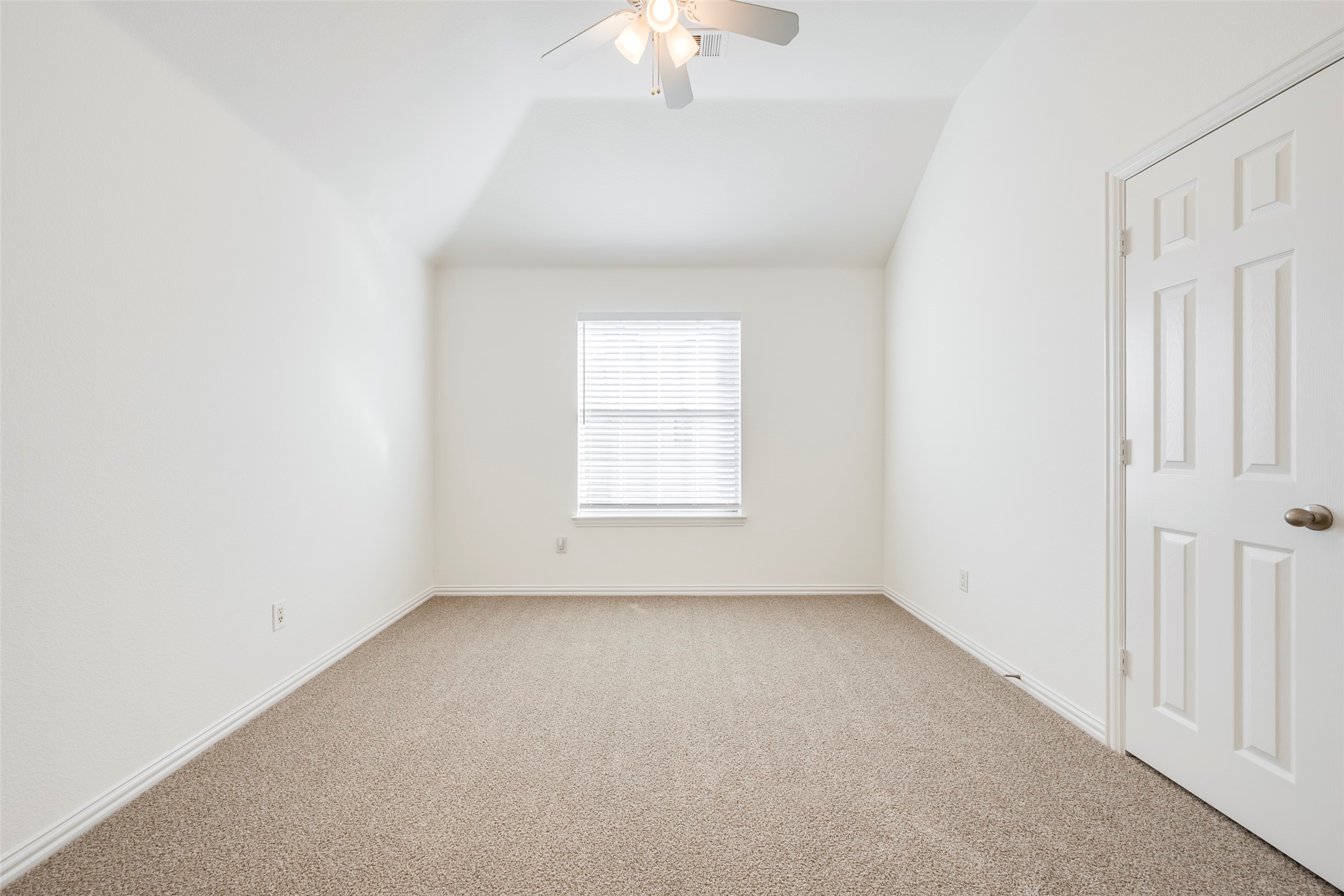 9132 Rose Court Fort Worth TX 76244