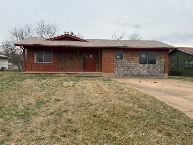 1209 W Elliott Street Breckenridge TX 76424