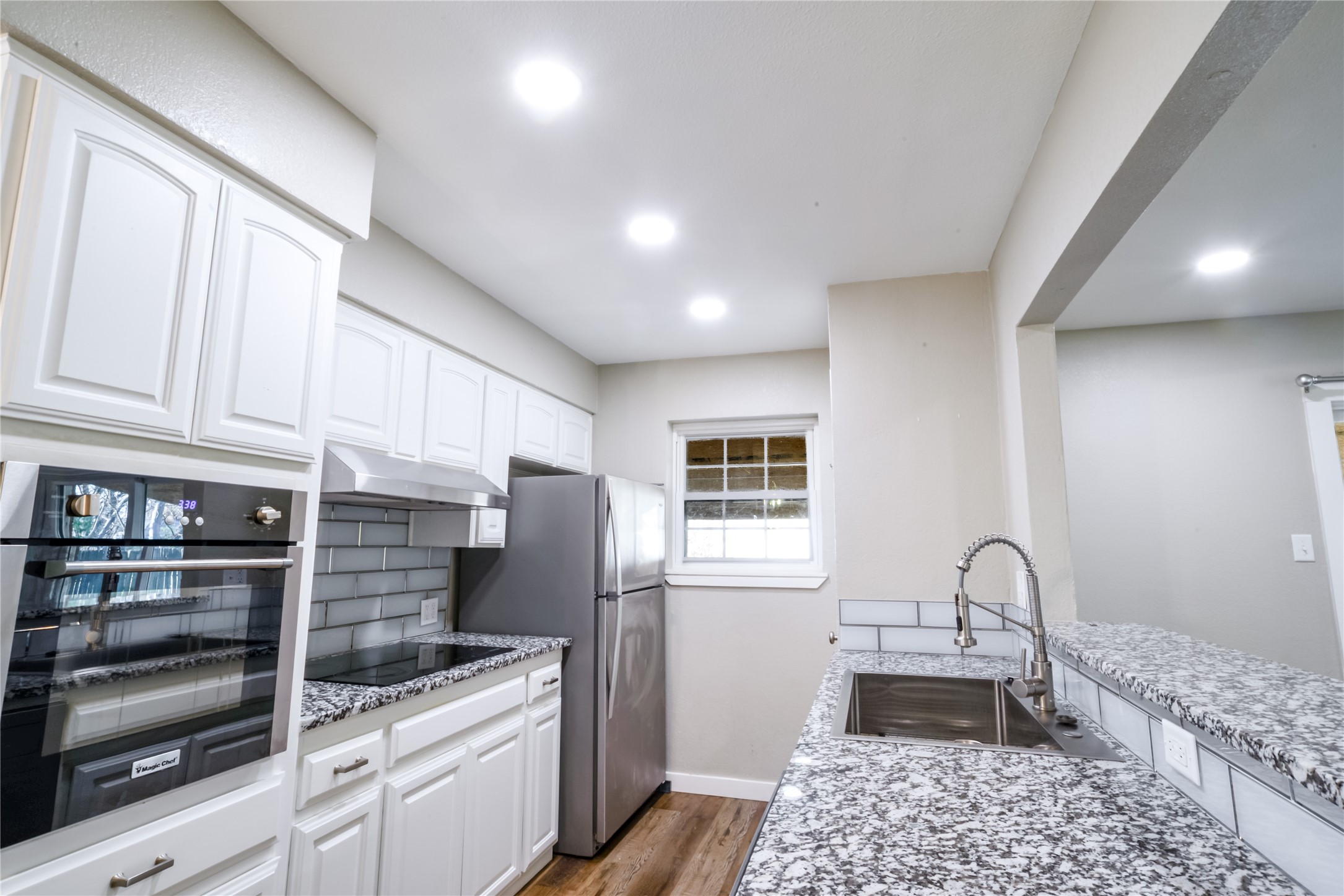 914 S Hyde Park Denison TX 75020